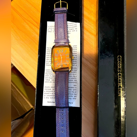 Joan Rivers Watch - Picture 2 of 2